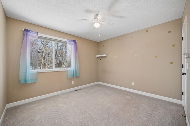 5484 Snell Court SE, Prior Lake, MN 55372