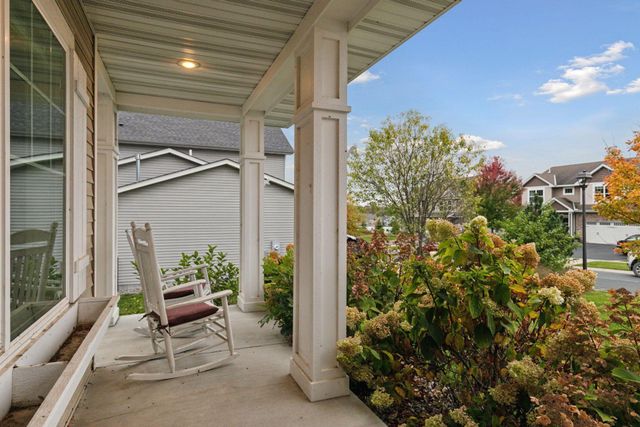 5484 Snell Court SE, Prior Lake, MN 55372