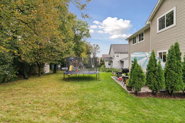 5484 Snell Court SE, Prior Lake, MN 55372