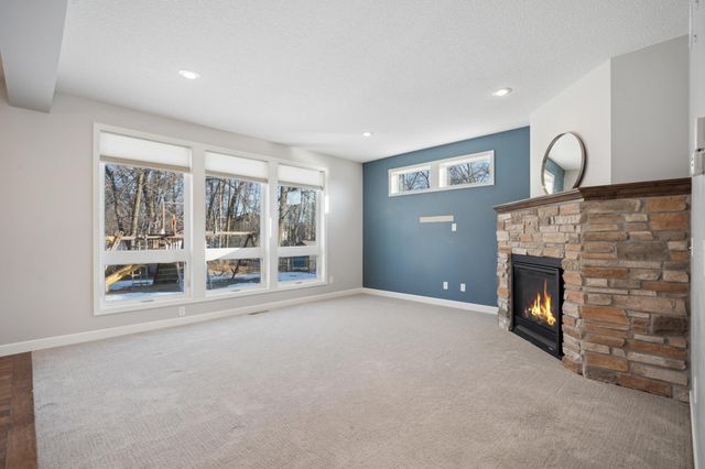 5484 Snell Court SE, Prior Lake, MN 55372