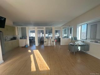 3552 E Tremont Avenue 2nd fl, Bronx, NY 10465