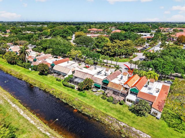 6130 Vía Tierra, Boca Raton, FL 33433