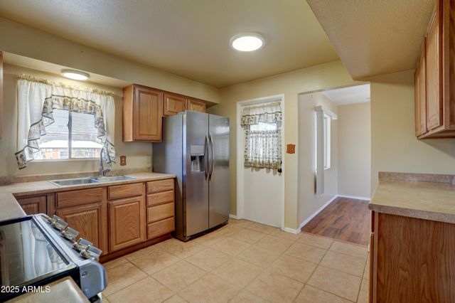20429 E Hereford Drive, Mayer, AZ 86333
