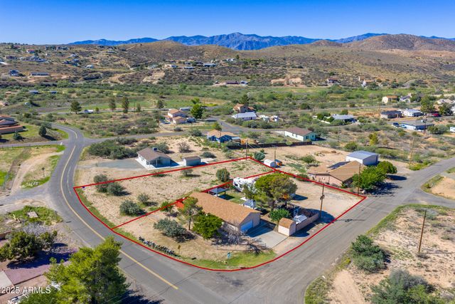 20429 E Hereford Drive, Mayer, AZ 86333