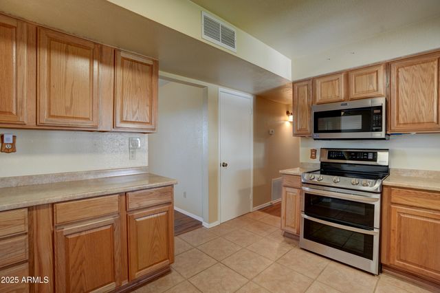 20429 E Hereford Drive, Mayer, AZ 86333