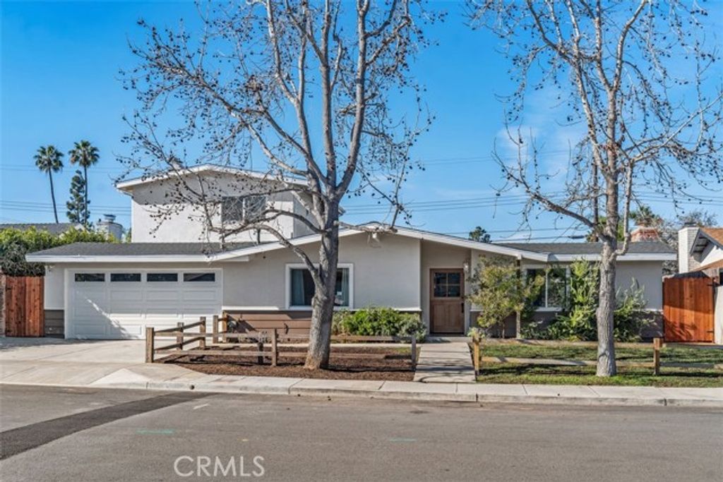 2969 Bimini, Costa Mesa, CA 92626