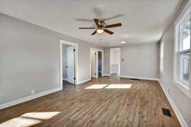 367 College Street, Hollister, CA 95023