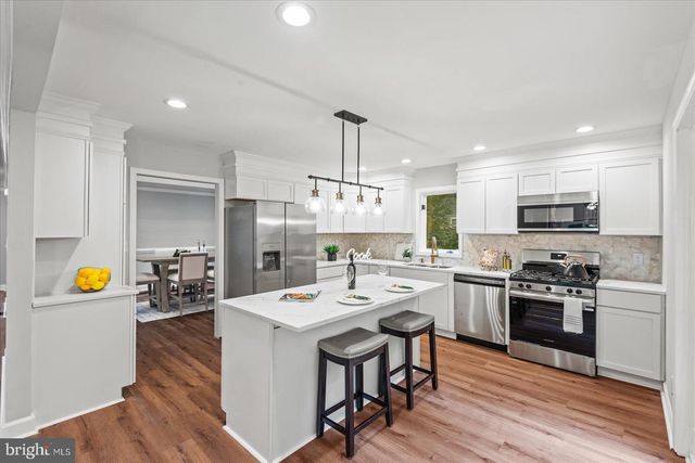 370 LAND OR DR, Ruther Glen, VA 22546