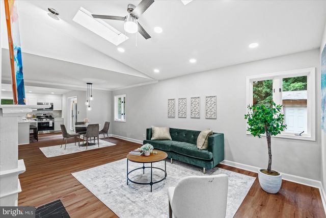 370 LAND OR DR, Ruther Glen, VA 22546