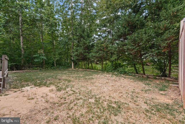 370 LAND OR DR, Ruther Glen, VA 22546