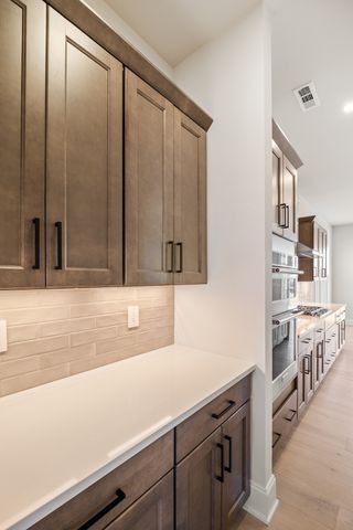 1420 Round Hill Lane, Spring Hill, TN 37174