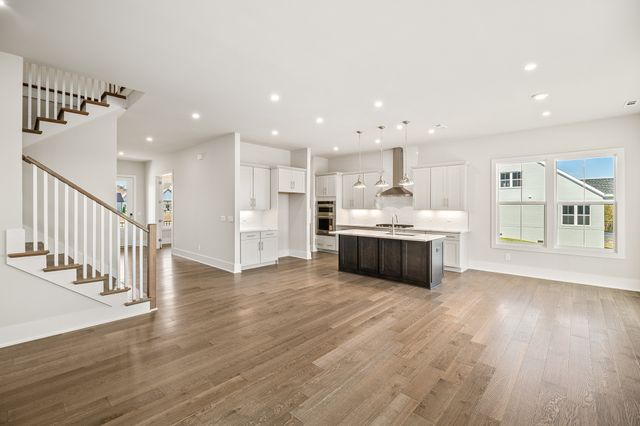 1420 Round Hill Lane, Spring Hill, TN 37174