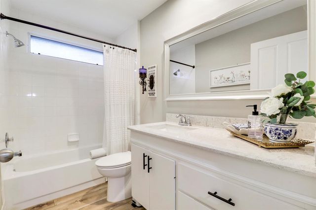 1228 NW Sun Terrace D, Port St. Lucie, FL 34986