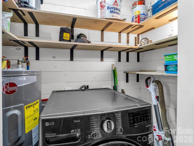 1586 Skyuka Mountain Road, Columbus, NC 28722