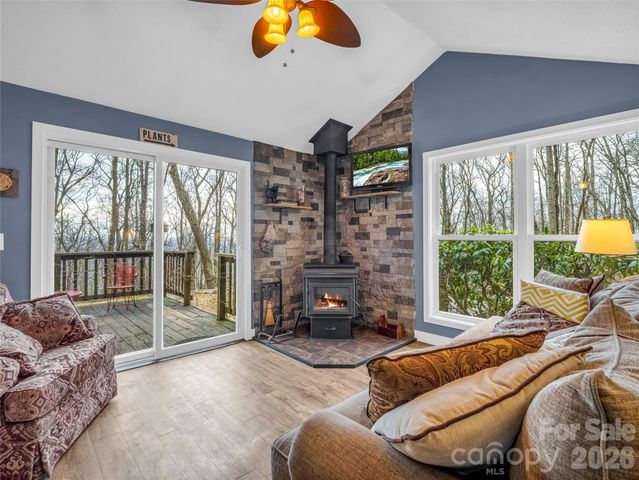 1586 Skyuka Mountain Road, Columbus, NC 28722