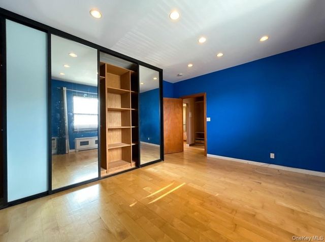 69-84 136th Street B, Flushing, NY 11367
