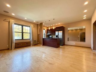 69-84 136th Street B, Flushing, NY 11367