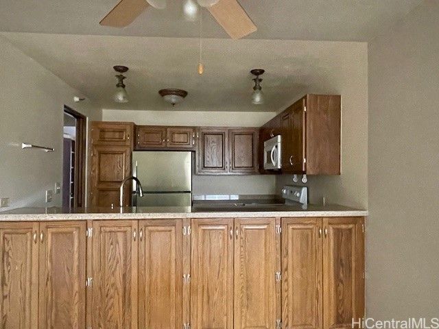 555 Hahaione Street 6D, Honolulu, HI 96825