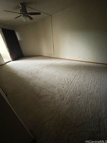 555 Hahaione Street 6D, Honolulu, HI 96825