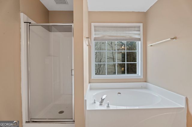 423 Heathcliff Court, Mcdonough, GA 30253