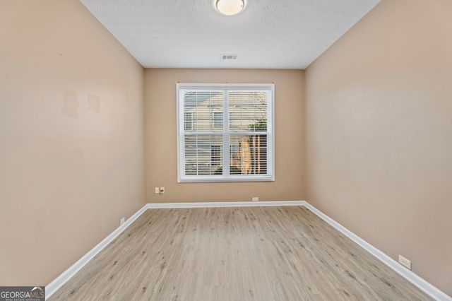 423 Heathcliff Court, Mcdonough, GA 30253