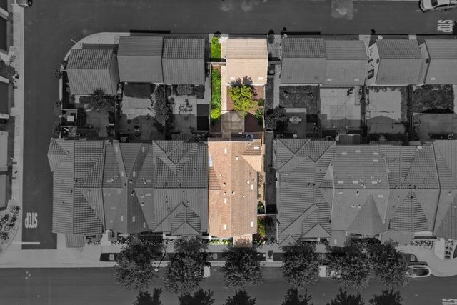 3033 Parkham Dr, Roseville, CA 95747