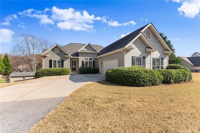 1805 N Clement Road, Cumming, GA 30041