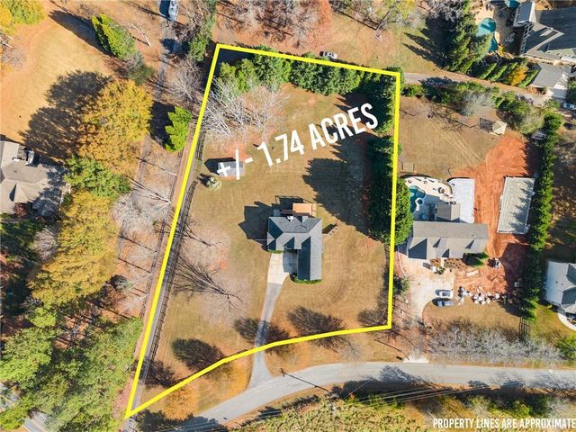 1805 N Clement Road, Cumming, GA 30041