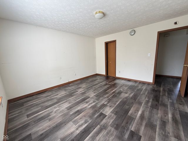 1411 Mimosa Court, Greenfield, IN 46140