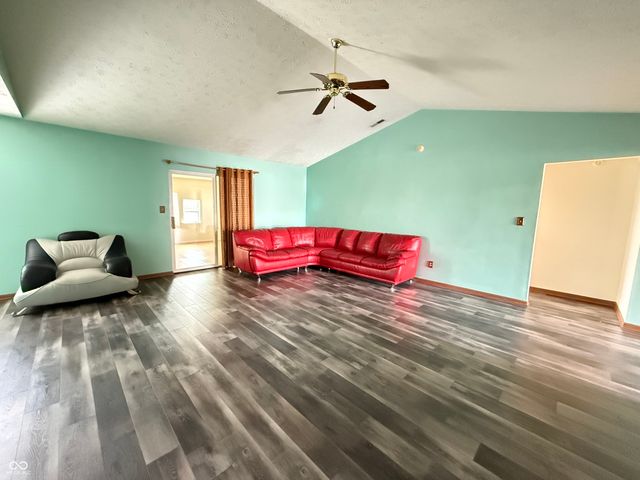 1411 Mimosa Court, Greenfield, IN 46140