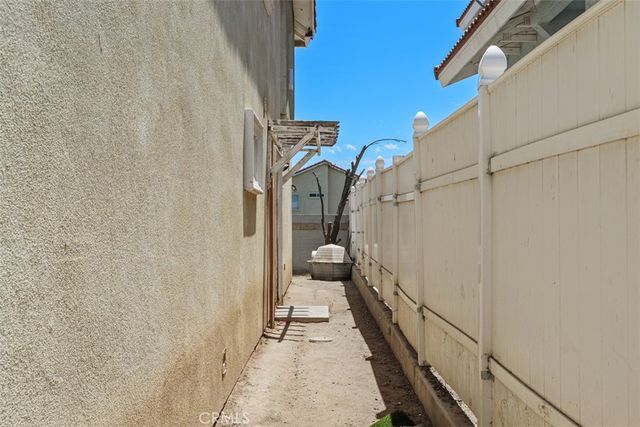 10104 Gould Street, Riverside, CA 92503