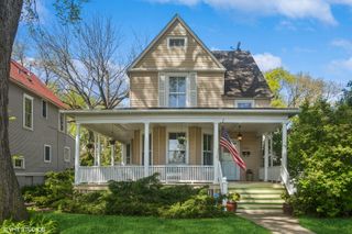 1022 Elmwood Avenue, Evanston, IL 60202