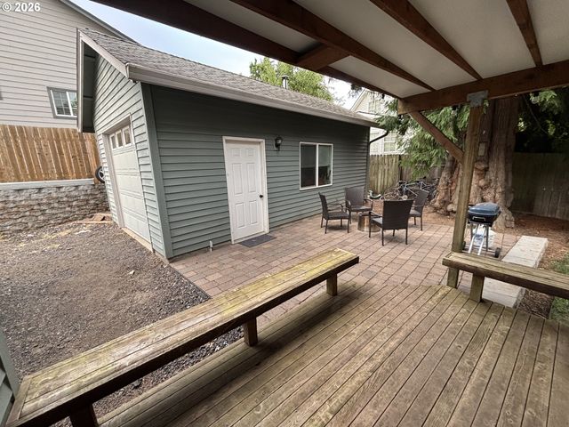 11411 Nw 8TH Ct, Vancouver, WA 98685