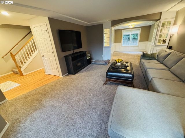 11411 Nw 8TH Ct, Vancouver, WA 98685