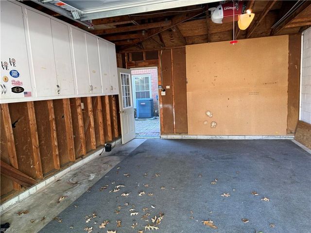 1034 Colonial Meadows WAY, Virginia Beach, VA 23454