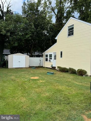 520 ARK HAVEN RD, Tracys Landing, MD 20779