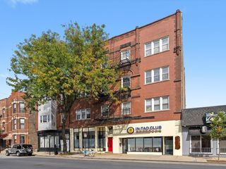 238 W 31st Street 4W, Chicago, IL 60616