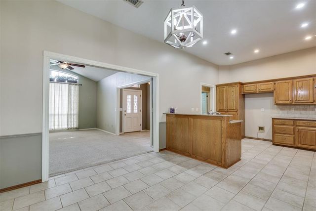10013 Forest Lane, Midwest City, OK 73130
