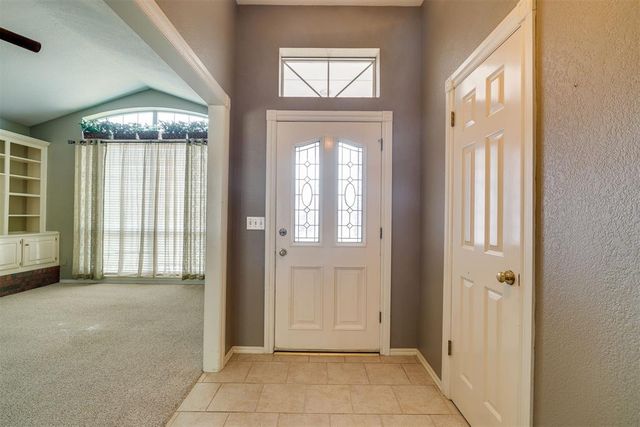 10013 Forest Lane, Midwest City, OK 73130