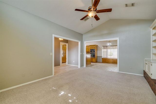10013 Forest Lane, Midwest City, OK 73130