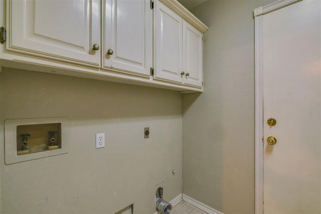 10013 Forest Lane, Midwest City, OK 73130