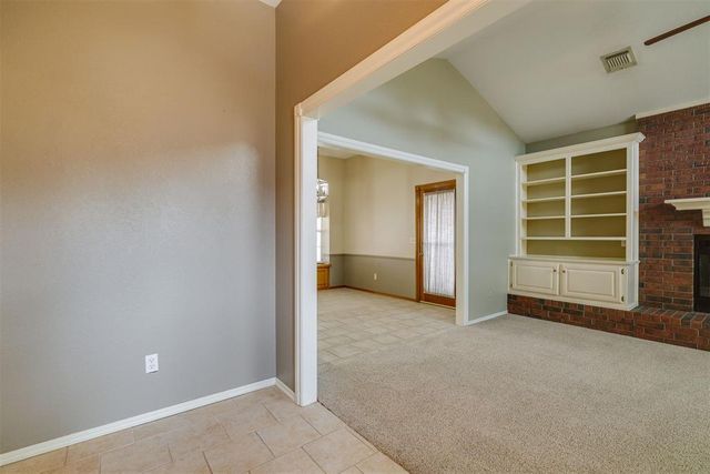 10013 Forest Lane, Midwest City, OK 73130
