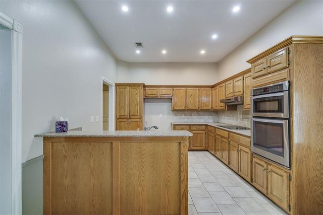 10013 Forest Lane, Midwest City, OK 73130