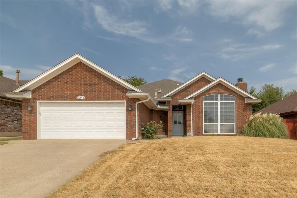 10013 Forest Lane, Midwest City, OK 73130