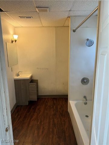 6603 Charter Avenue, Cleveland, OH 44127