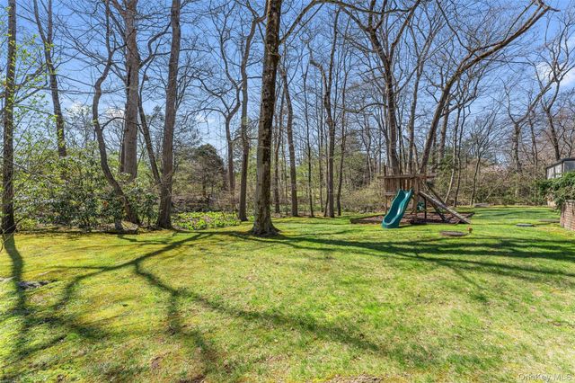 98 Cushman Road, Scarsdale, NY 10583