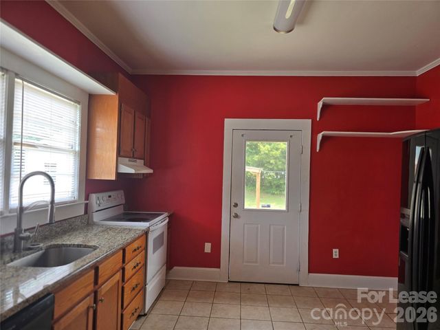 123 Charleston Drive, Mooresville, NC 28117