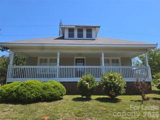 123 Charleston Drive, Mooresville, NC 28117