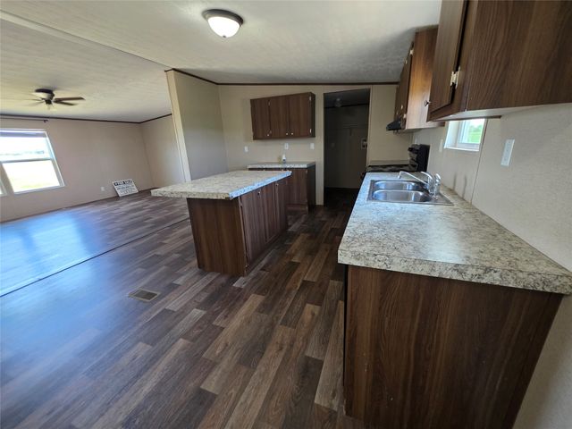 220 Private Road 5177, Sulphur Springs, TX 75482