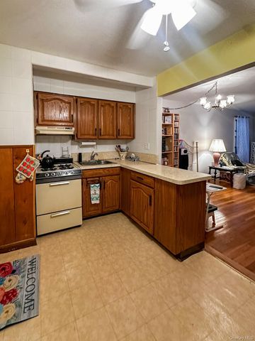 485 E Lincoln Avenue 214, Mount Vernon, NY 10552